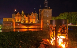 Adventlicher Lichterglanz & Handwerkstreiben auf Schloss Merode MG